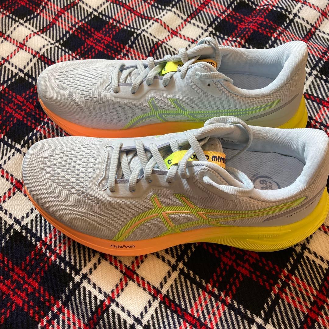 アシックス　ランニング　マラソンGT-1000 13 PARIS レディース25