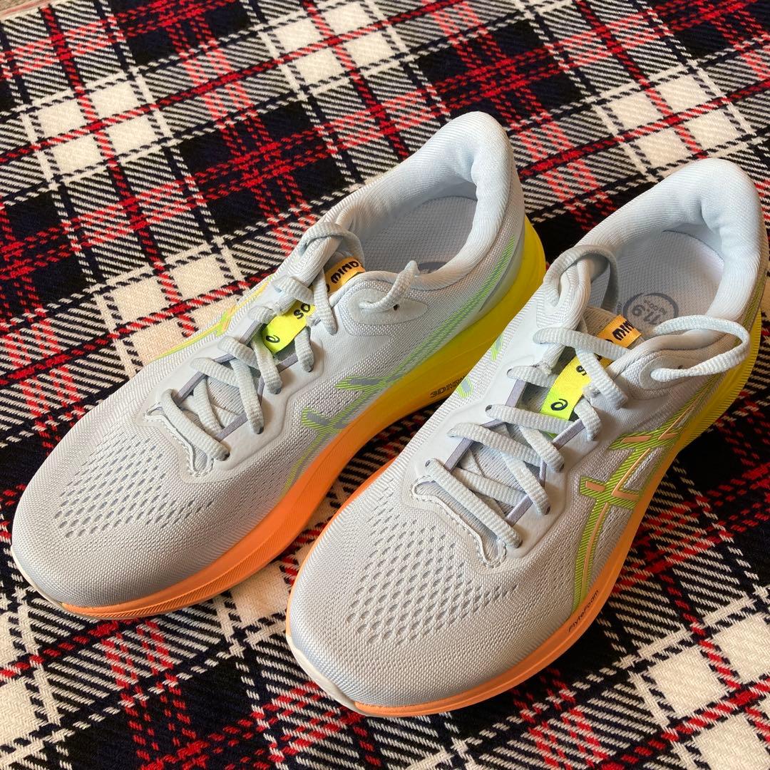 アシックス　ランニング　マラソンGT-1000 13 PARIS レディース25