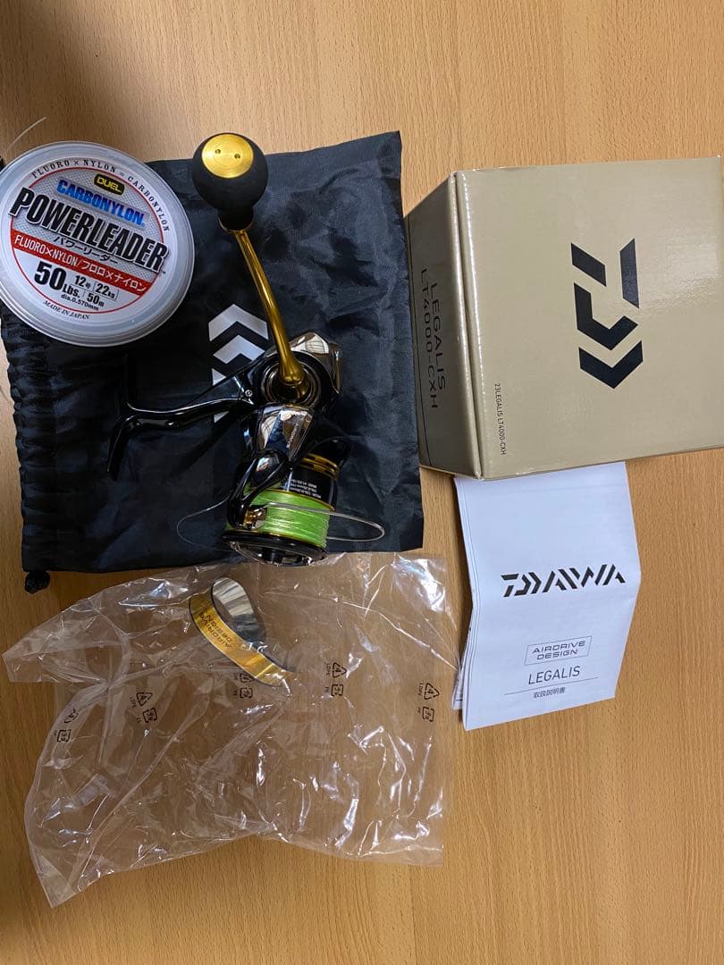 DAIWA 23LEGALIS 4000CXHスピニングリール