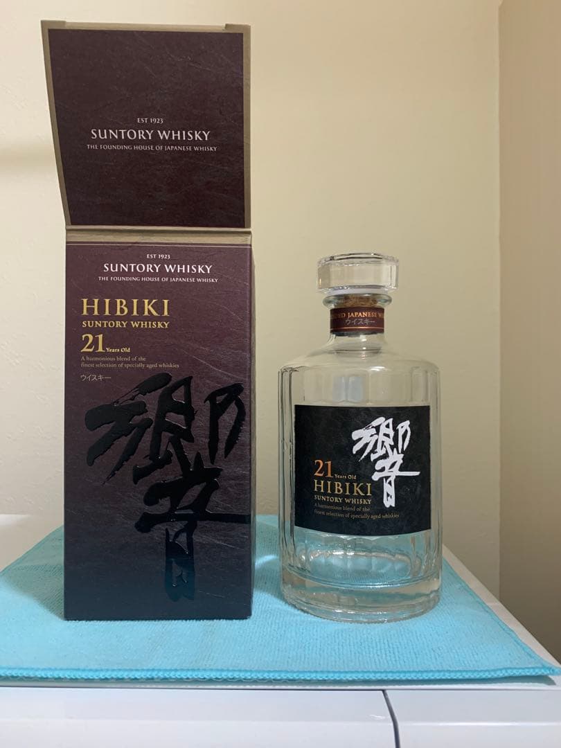 Hibiki 21年 ブレンデッドウイスキー 箱入り