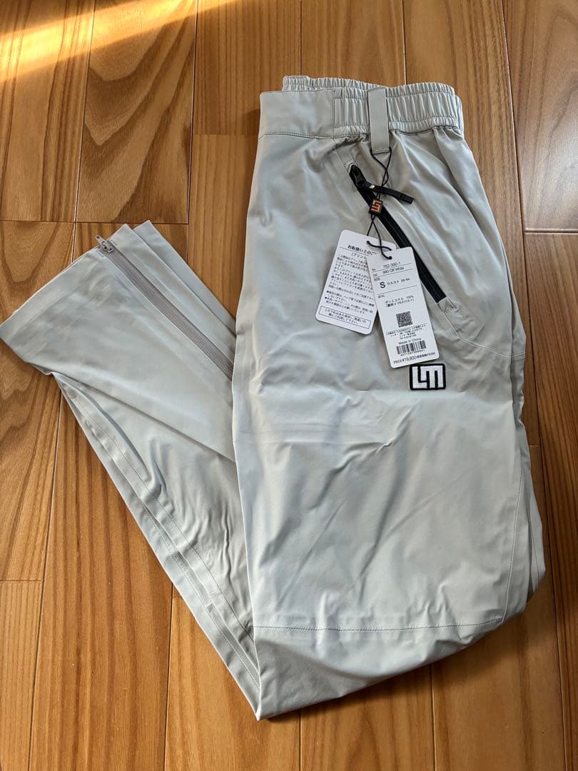 ラウドマウス　レディース　ゴルフ レインウェア　Sサイズ オフホワイト