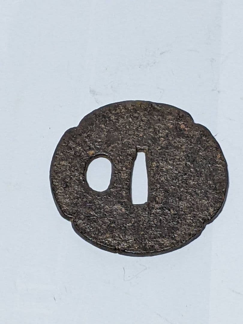 鍔４鉄製　二天 刀装具　時代　古玩　当時物