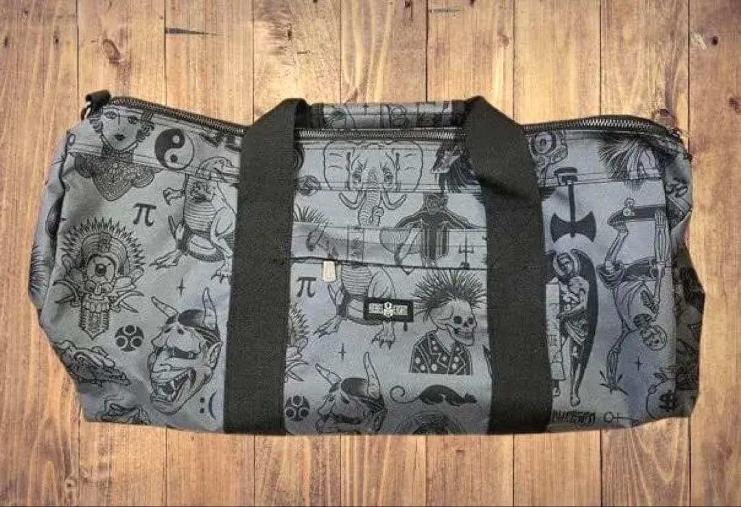 【レア】REBEL8レベルエイトtattooダッフルバッグ 大きめボストンバッグ