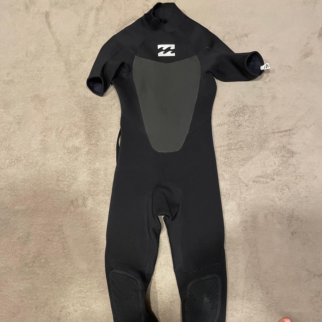 Billabong M ブラック ウェットスーツ シーガル