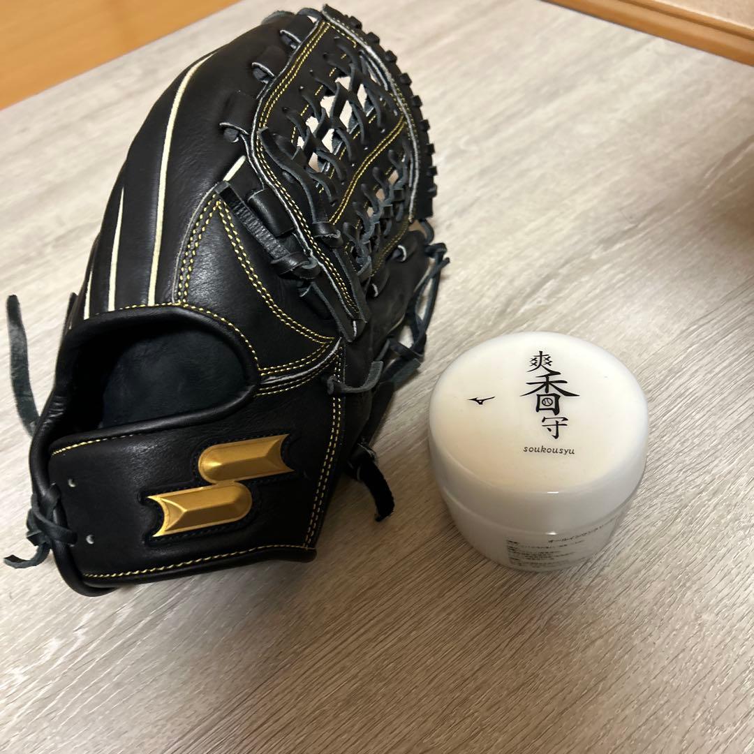 軟式グローブ 黒