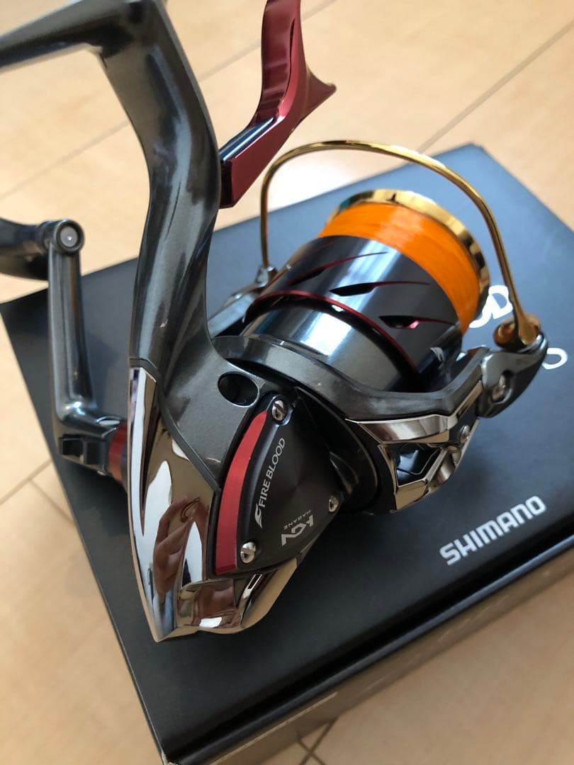 シマノ19BBX テクニウムファイアブラッドC3000DXG S左ハンドル