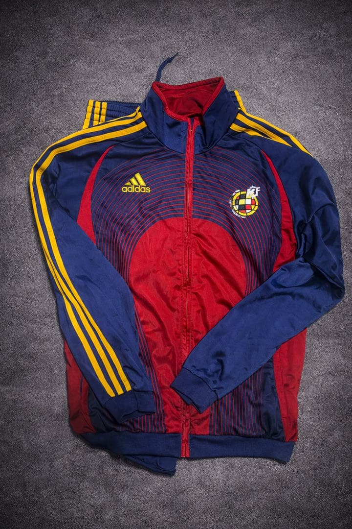 サッカー スペイン代表 トレーニングジャージ セットアップ