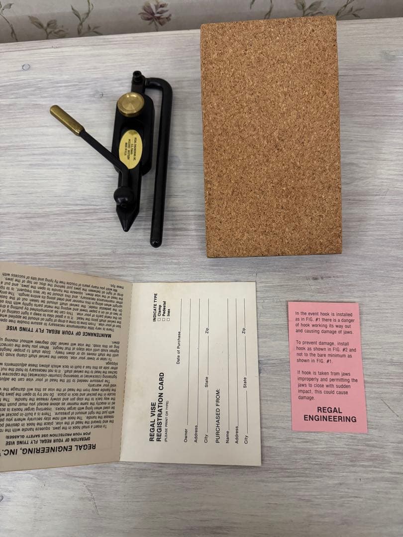 REGAL タイイングツール ブラック ブラス