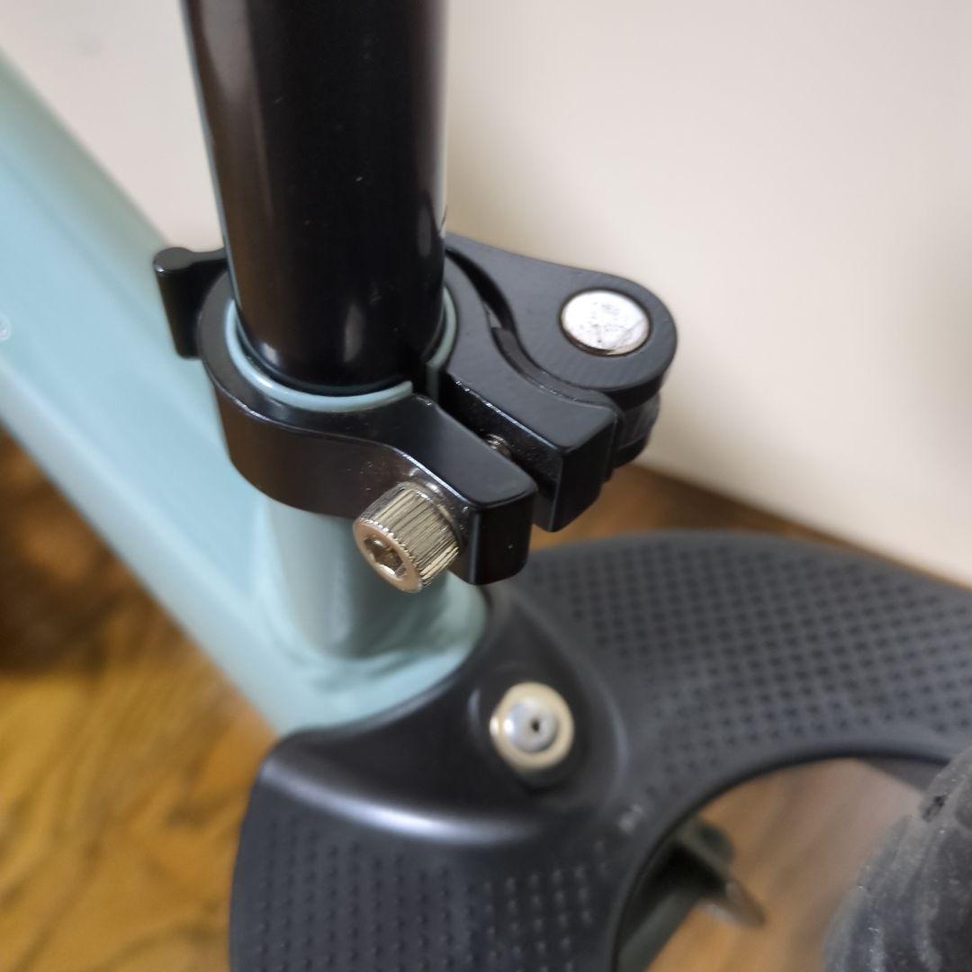 ストライダー　2023年限定色アイスブルー