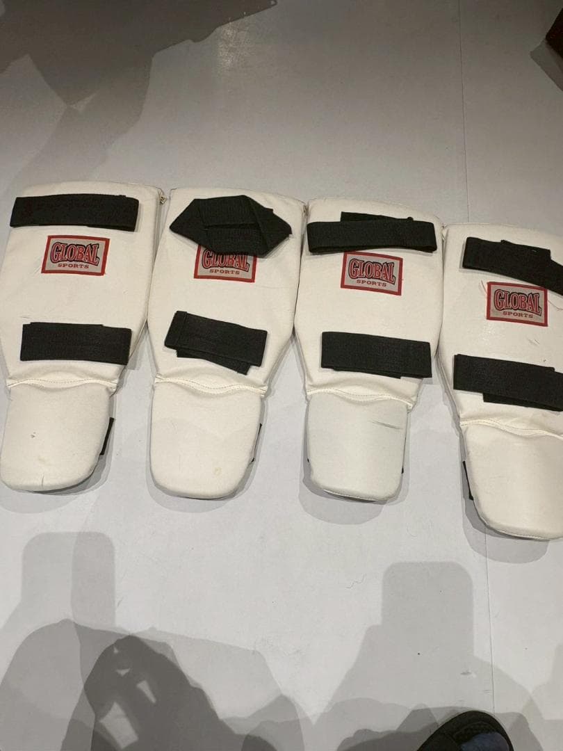 レガース 4個1セット