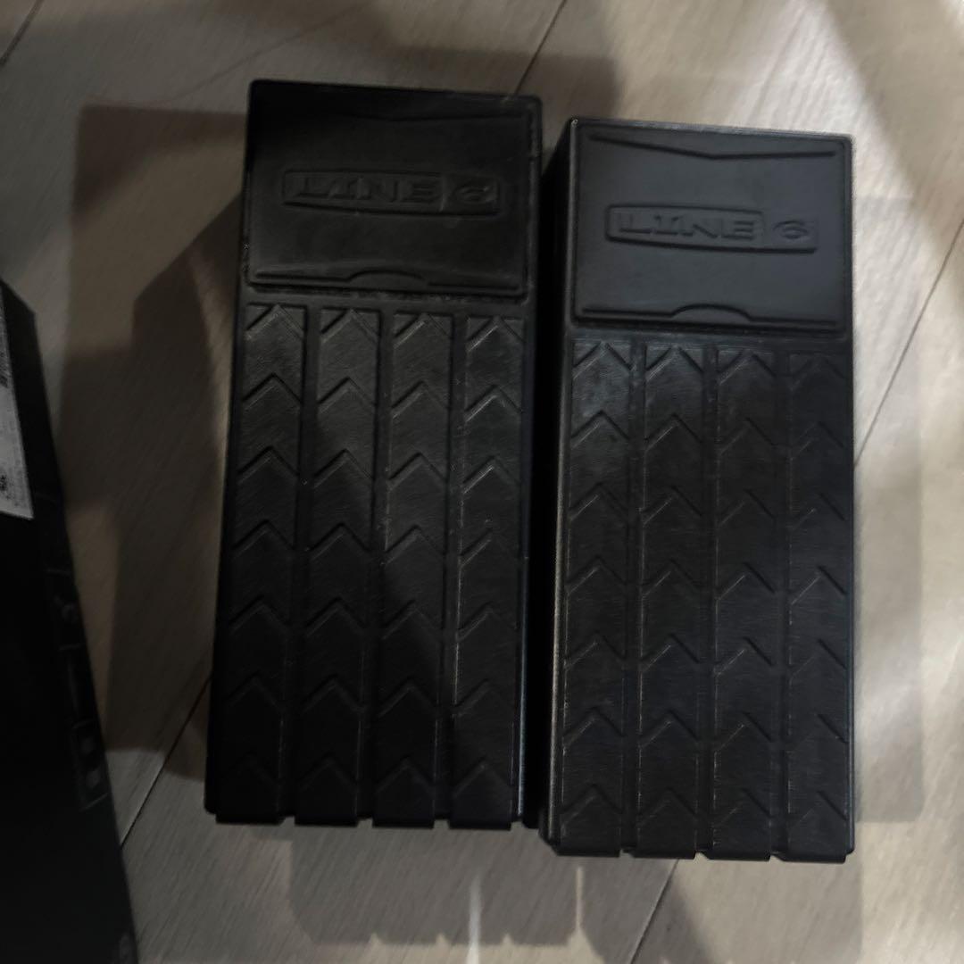 Line 6 HX Effects + EX - 1二個　箱説　電源付き　完動品