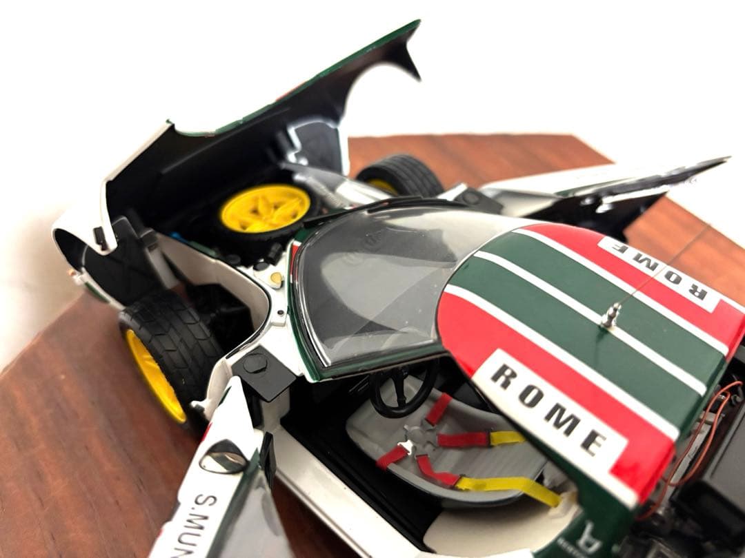 LANCIA STRATOS HF 1976ラリーモンテカルロ優勝仕様ミニカー