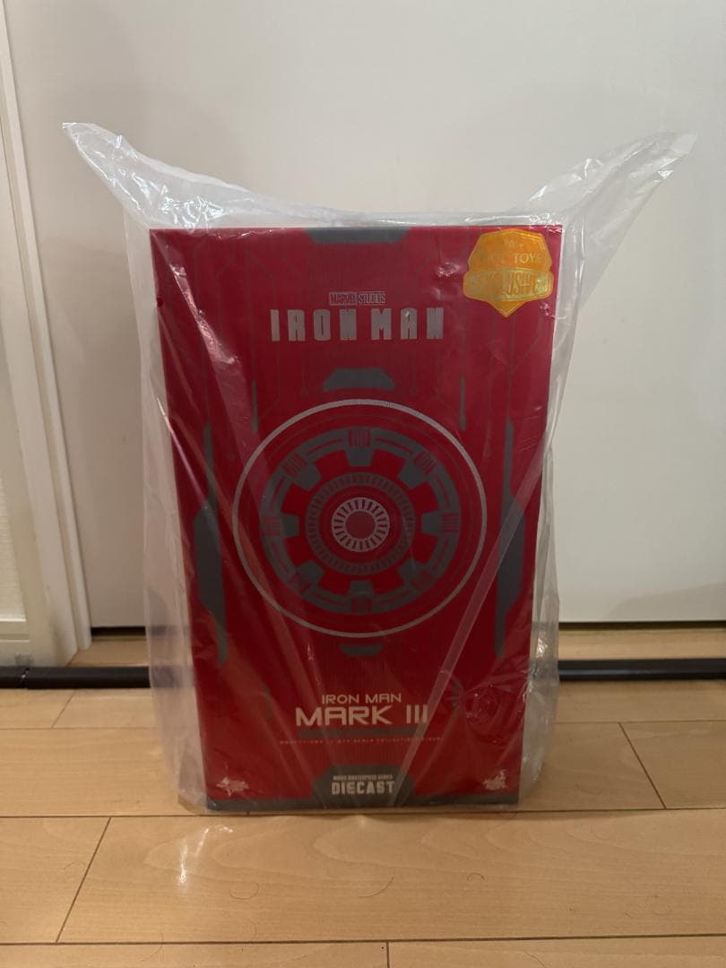 ホットトイズ アイアンマン・マーク3（レッド＆シルバー・クロムカラー）【新品】