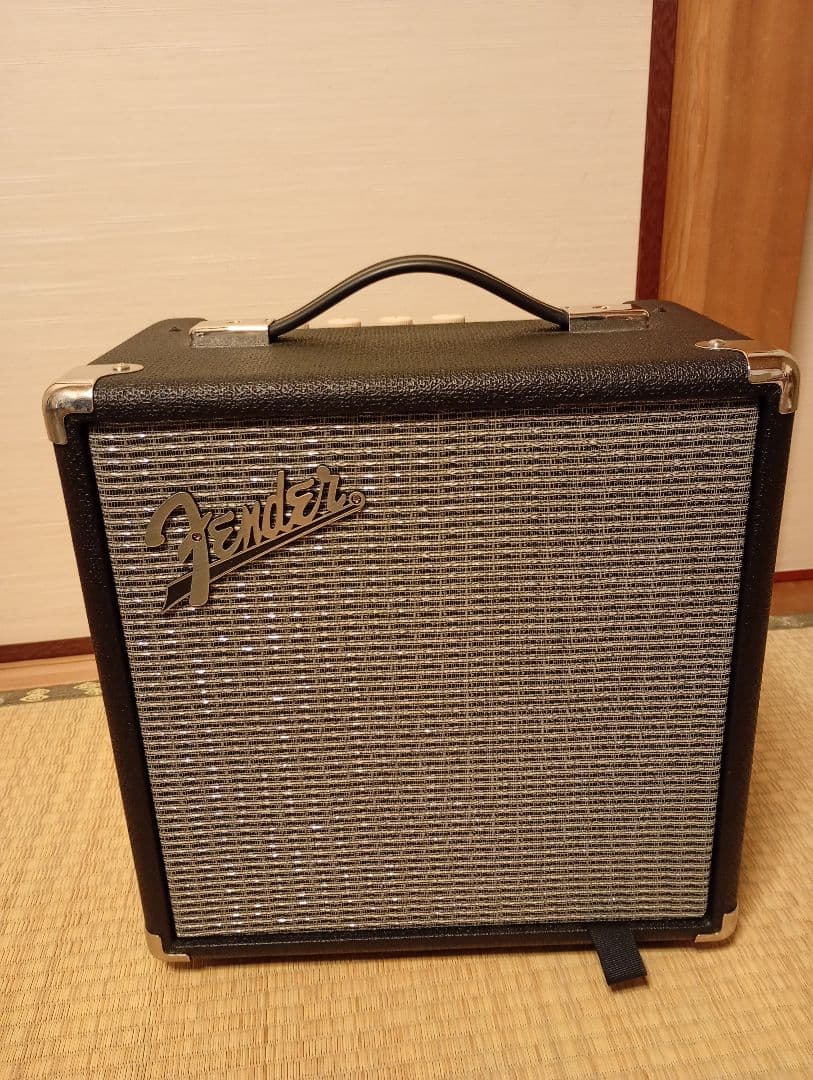 フェンダー　ベースアンプ　ランブル15
