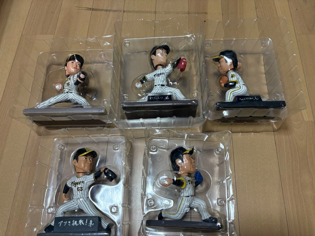 阪神タイガースボブルヘッド10体セット➕1非売品