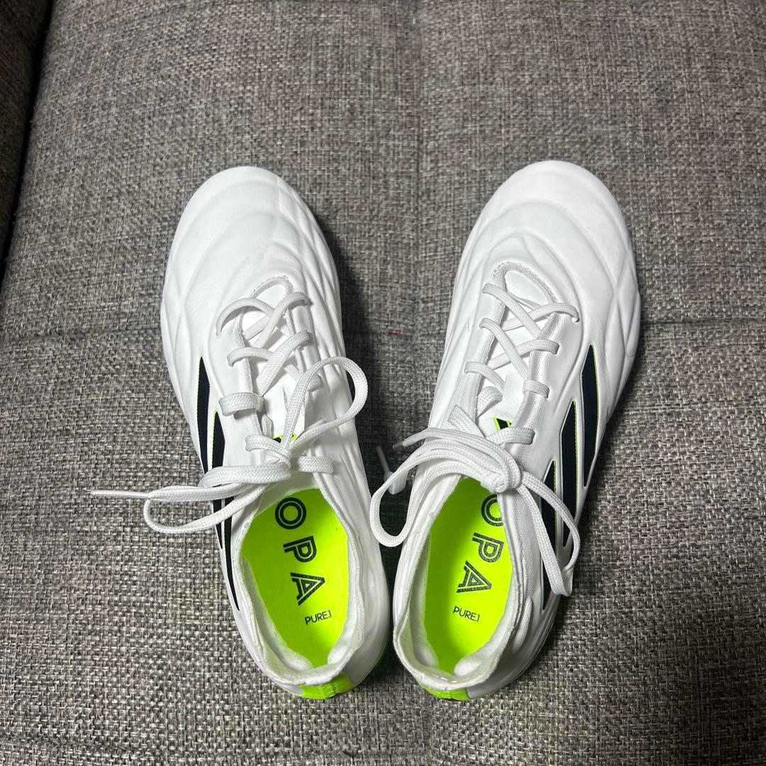 更に値下げ！アディダス　サッカースパイク コパピュア.1 AG /人工芝用