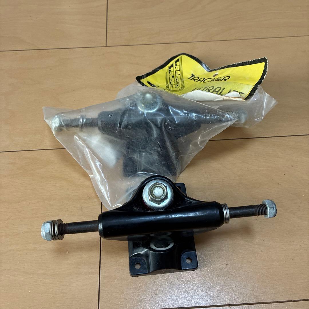 未使用 80s TRACKER ビンテージ TRUCKS ULTRALITE