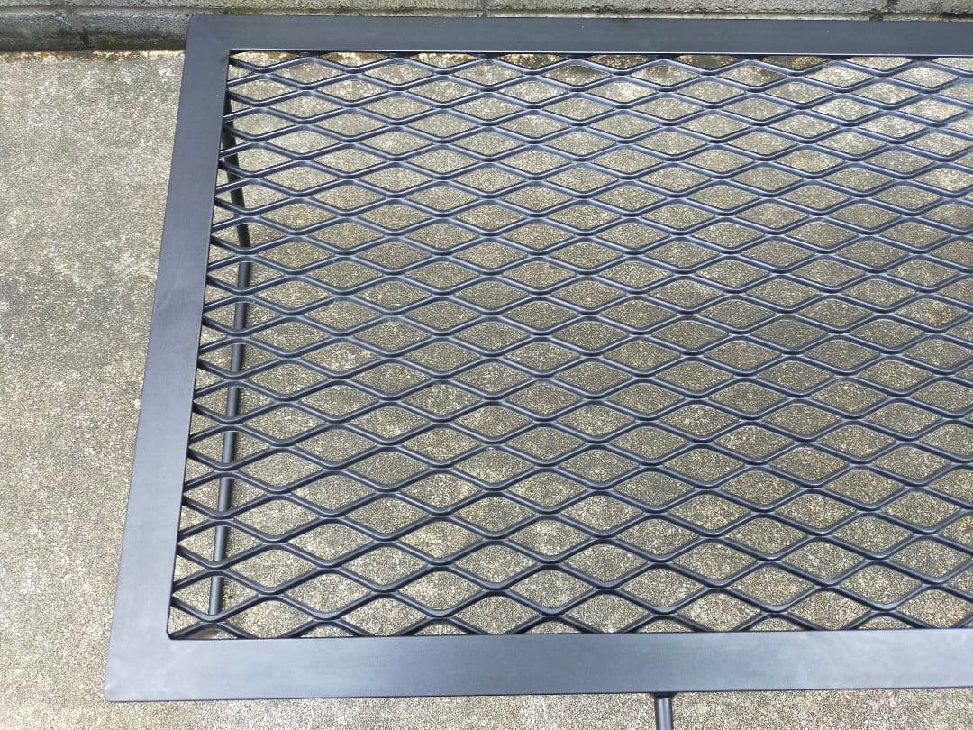 サンゾー工務店 アイアンテーブル