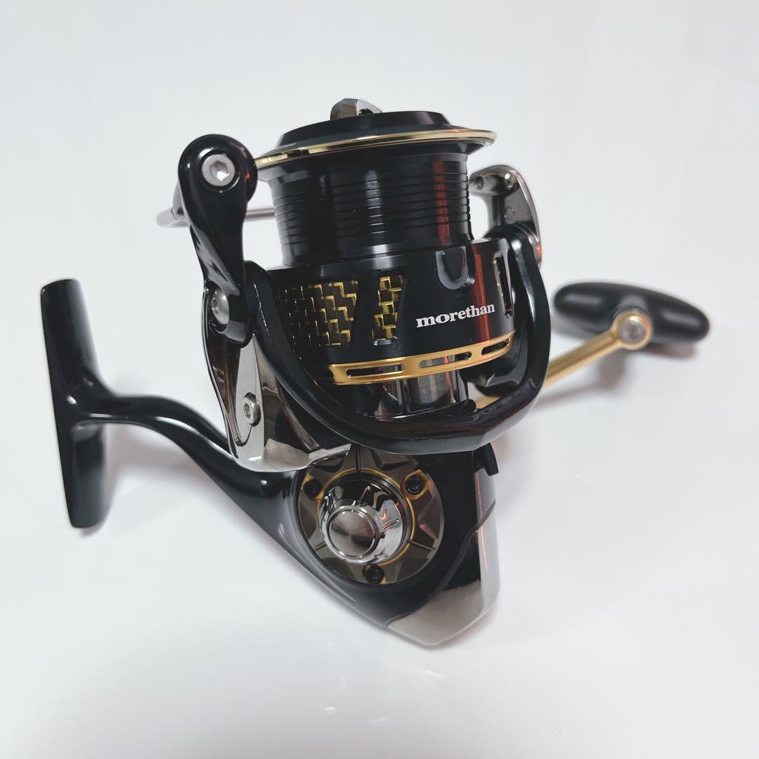 【超美品】　ダイワ　14 モアザン 3012H スピニングリール ブラック／金