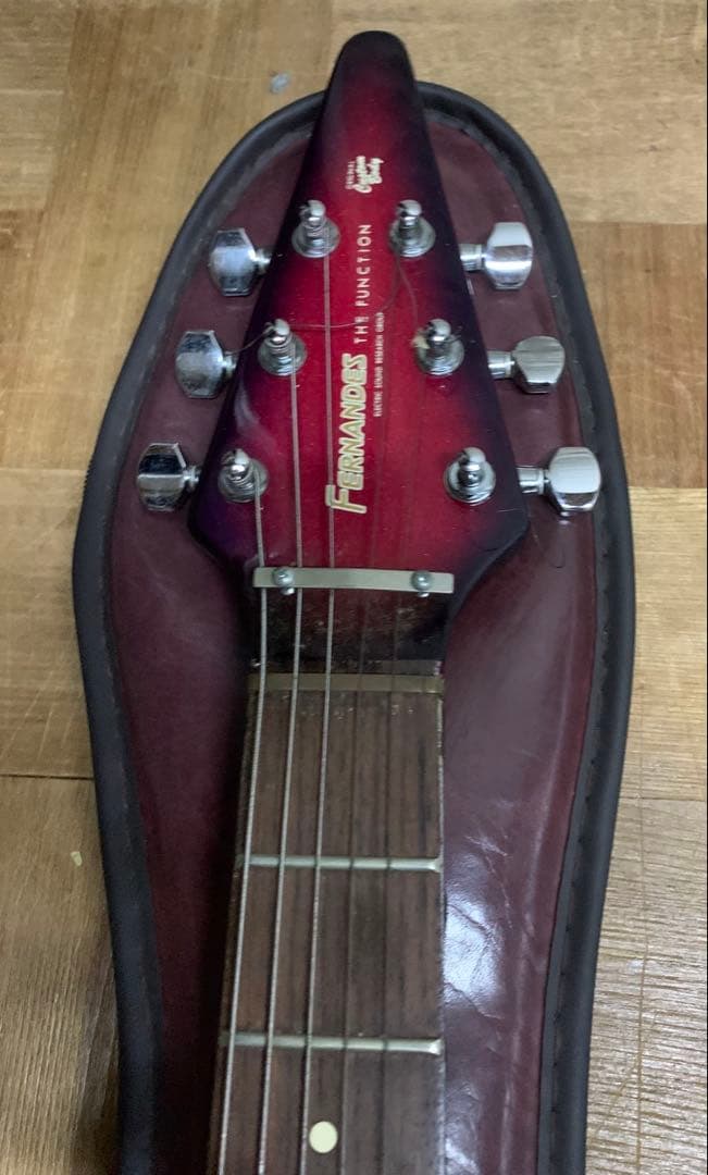 FERNANDESエレキギター
