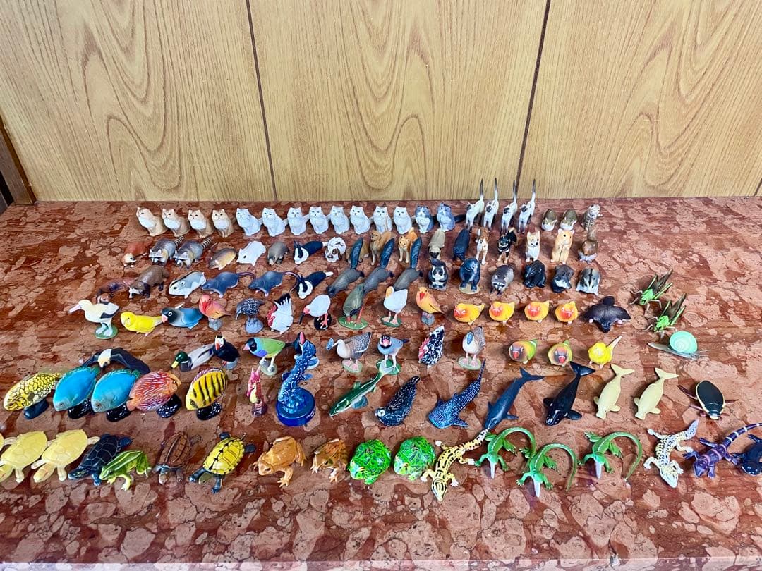 チョコエッグ動物フィギュア120体 シークレットつちのこ、ラブラドール盲導犬含む