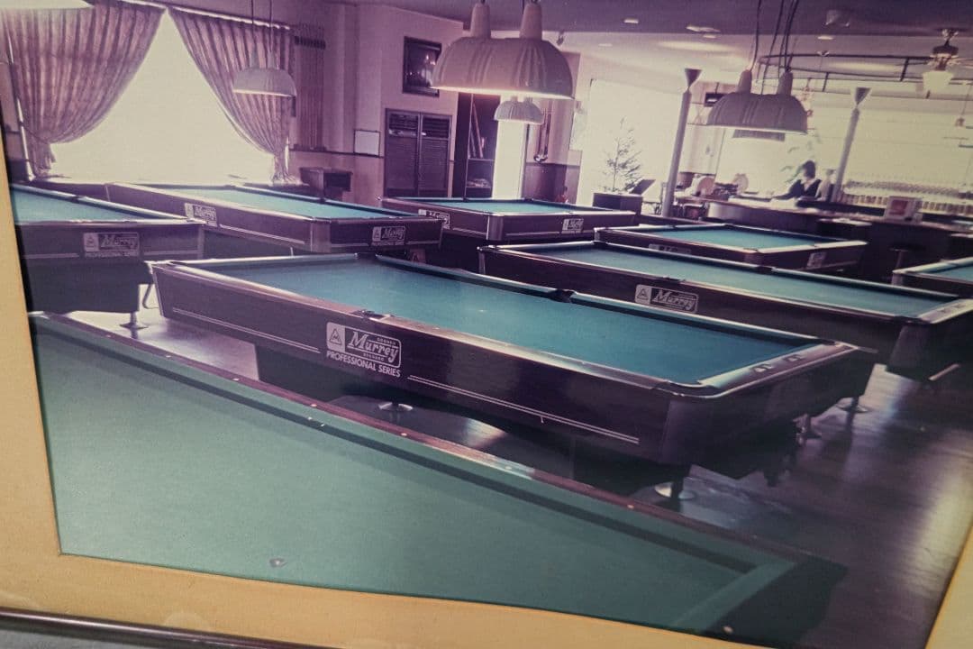 ビリヤードテーブル 4つ玉