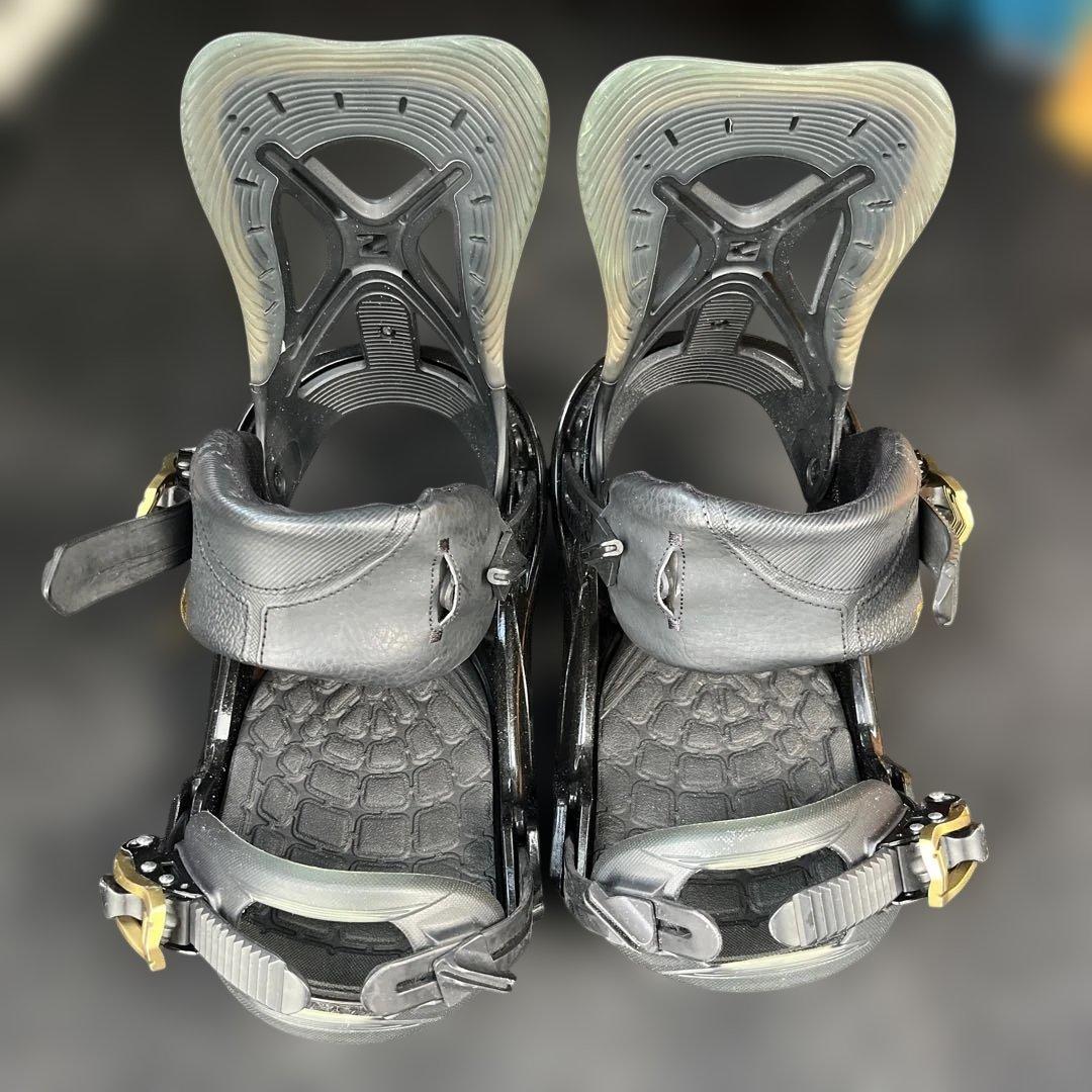 salomon nova スノーボード　ビンディング　ブラック　グリーン　S