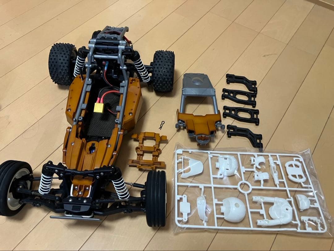 タミヤ　DT-04 アンプ　サーボ付き　中古