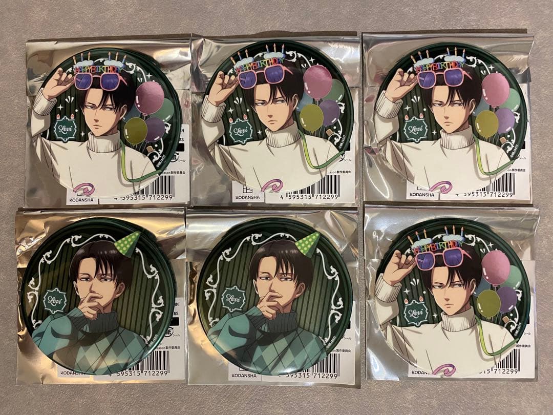 進撃の巨人　プリンスホテル　トレーディング描き下ろしメタル缶バッジ　リヴァイ