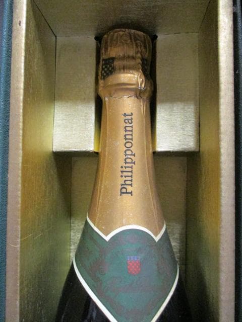 0829Y未開栓　PHILIPPONNAT フィリポナ　シャンパン 750ML