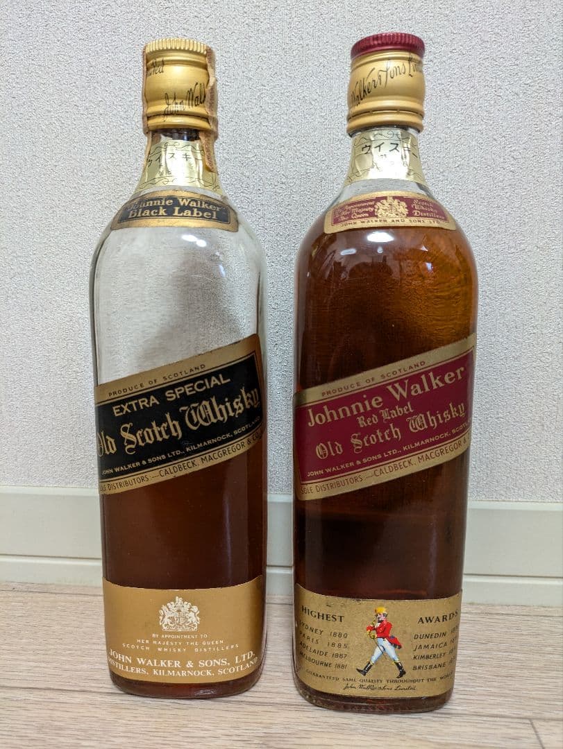ジョニーウォーカー　黒ラベル　赤ラベル　ウイスキー特級　未開封　70年代　古酒