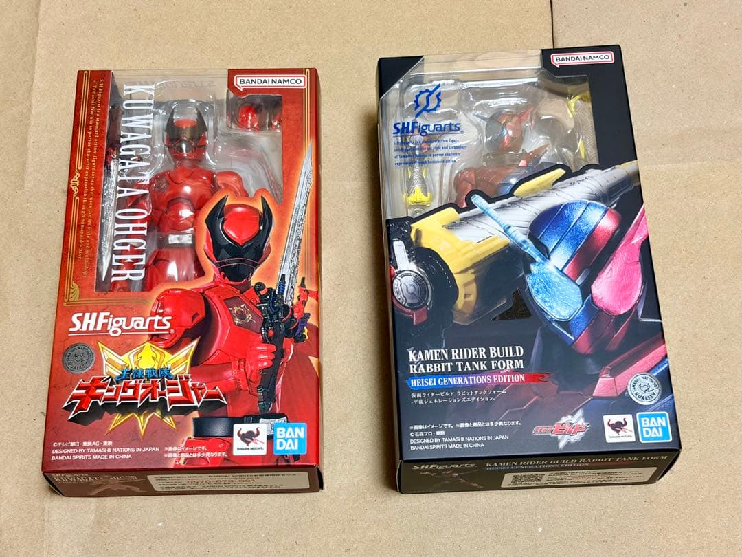 S.H.Figuarts クワガタオージャー　仮面ライダービルド　ラビットタンク