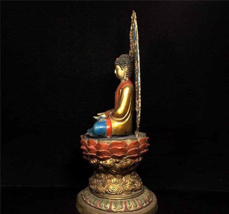 釈迦牟尼蓮華座仏像を彩色しました 精密彫刻 銅製 置物 開運 厄除け 工芸品