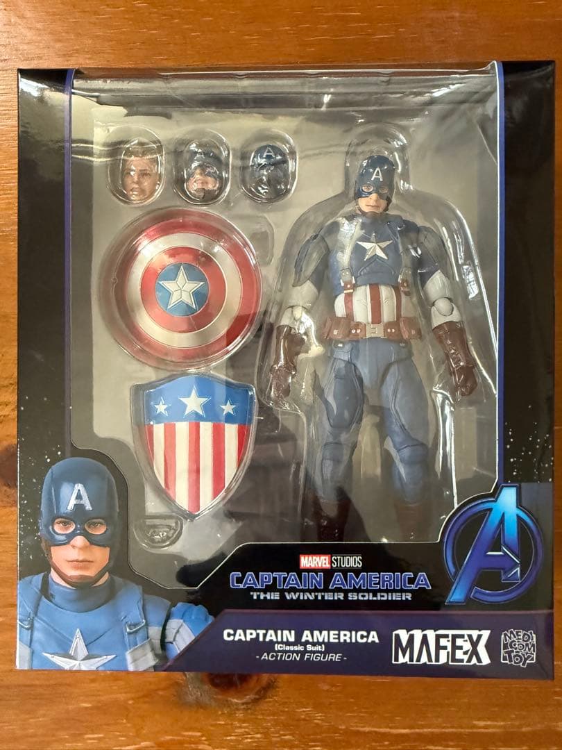 mafex キャプテンアメリカ クラシックスーツ