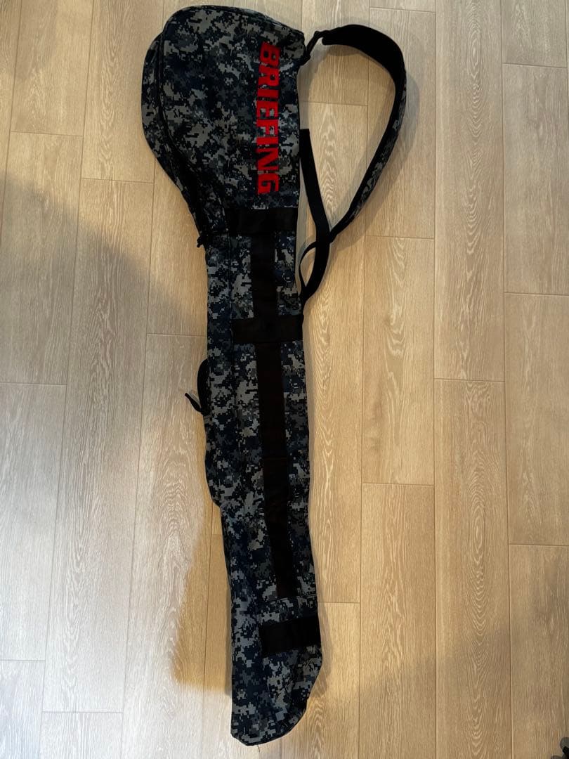 BRIEFING 迷彩柄 ゴルフバッグ