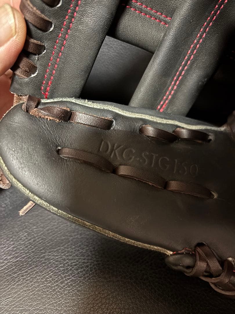 O*！様 デサント硬式内野手用グラブ