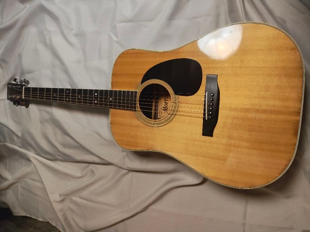 Morris アコースティックギターW25