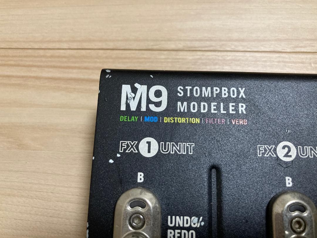 LINE6 M9 Stompbox Modeler（フットペダル付き）