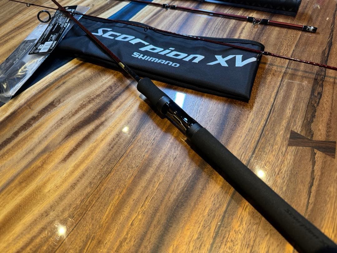 シマノ　スコーピオンXV 2550FF-2