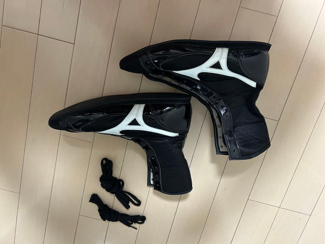 ミズノ　ボクシングシューズ　ミッドカット　フィニッシャー