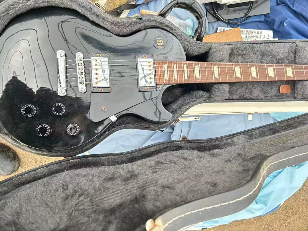 B*t様 Gibson Les Paul Studio Black