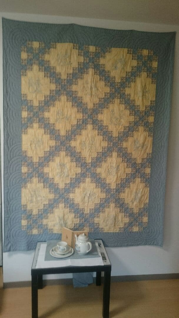 ピーターラビットタペストリー