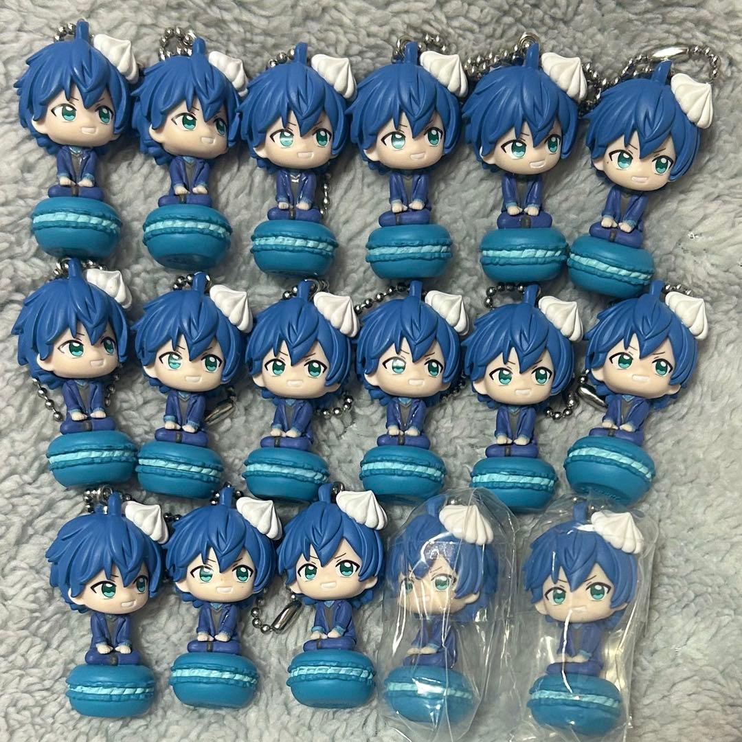 カラフルピーチ　なおきり　マカロンフィギュア　17個　ガチャガチャ