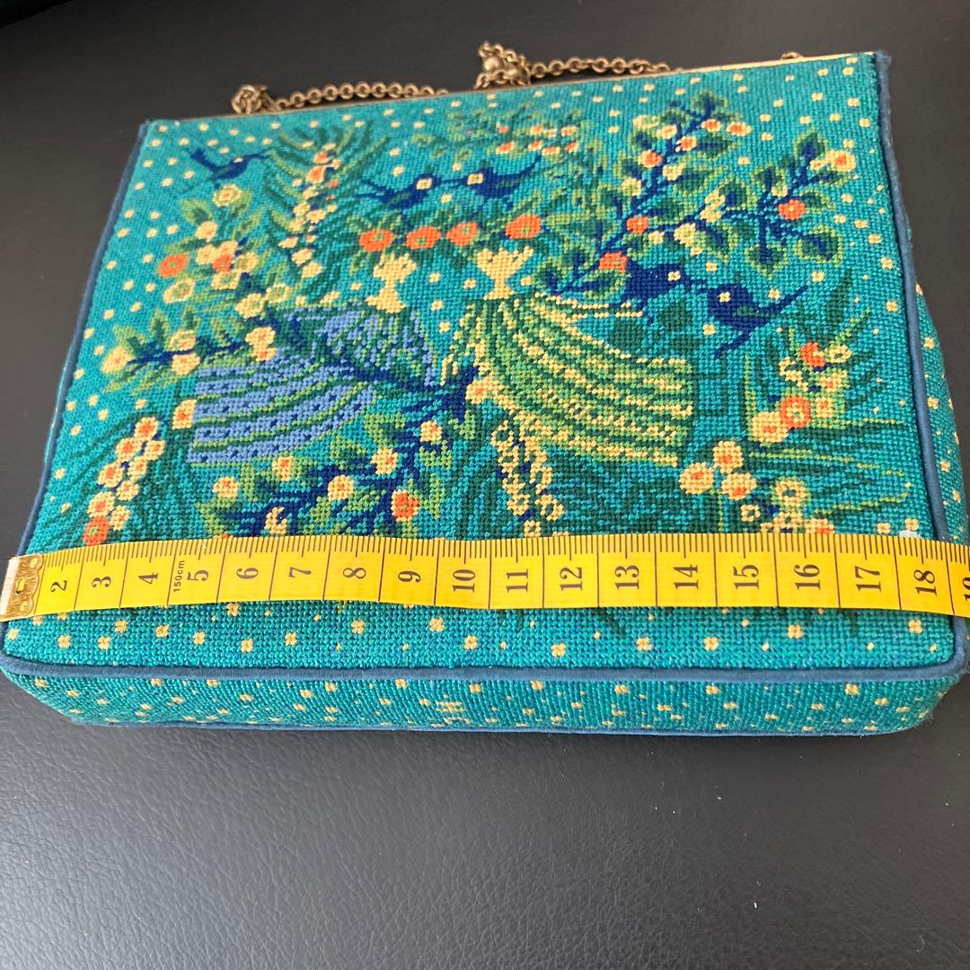 プチポアン　バッグ　デンマーク