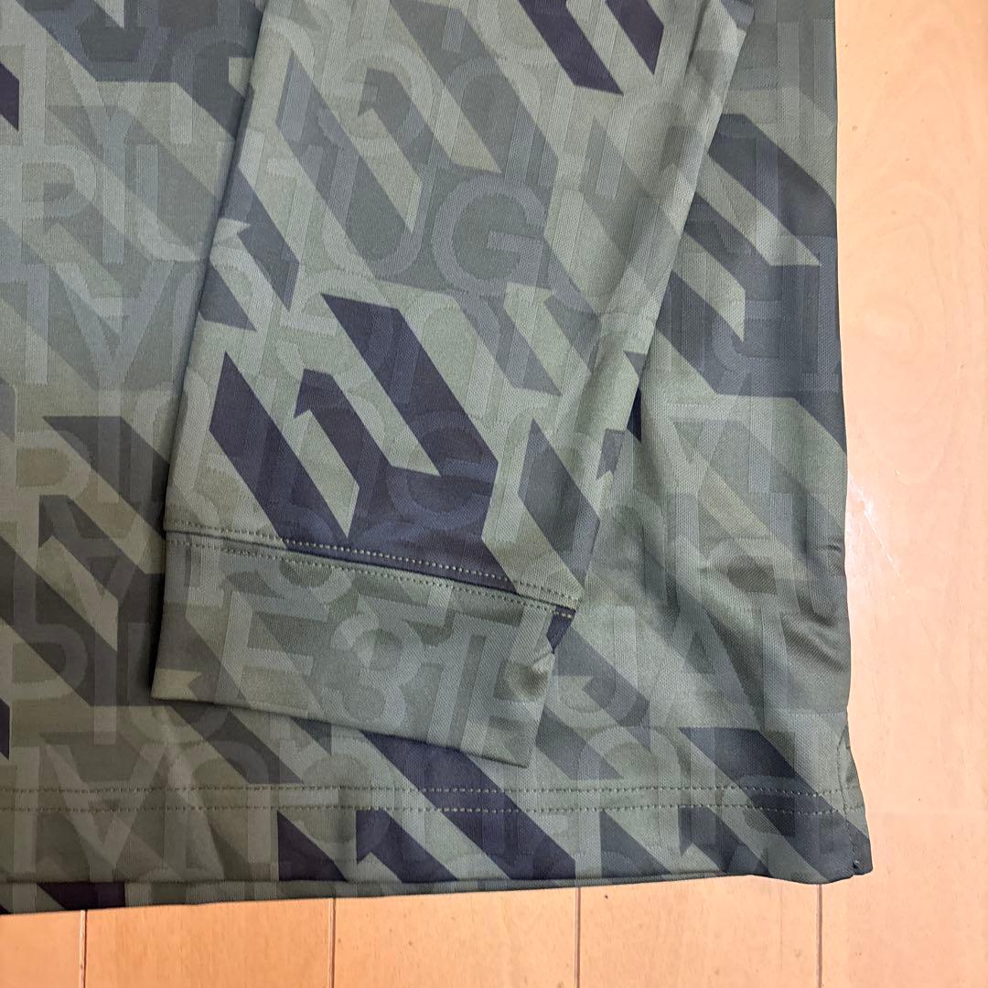 【未使用】1piu1uguale3モックネック柄_期間限定価格