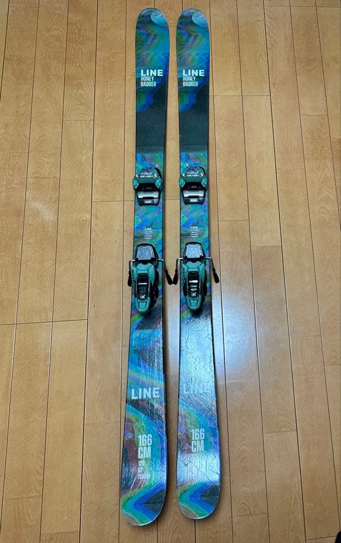 LINE HONEY BADGER 23 24モデル