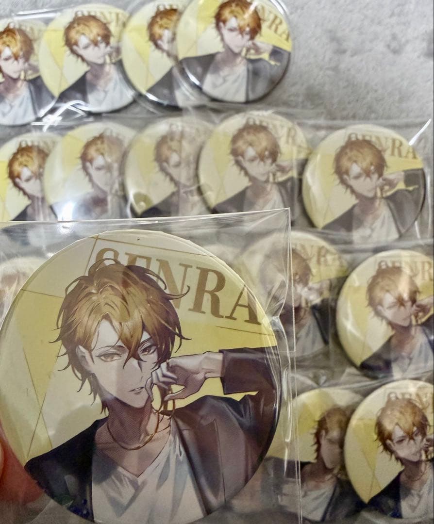 センラ 缶バッジ VERITE