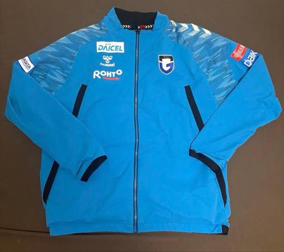 ガンバ大阪　ウォーマー