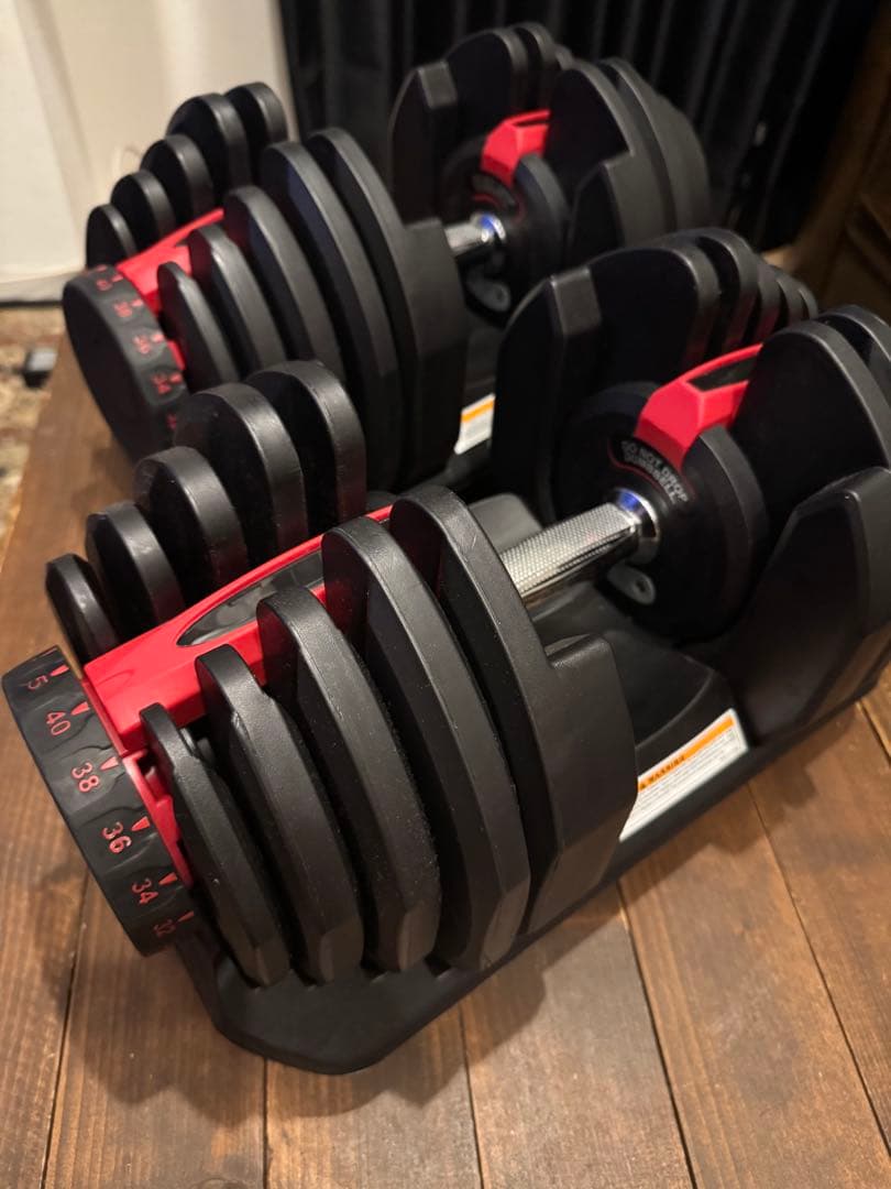 ベンチ付き40kg可変式ダンベルセット【新宿引き取り限定】