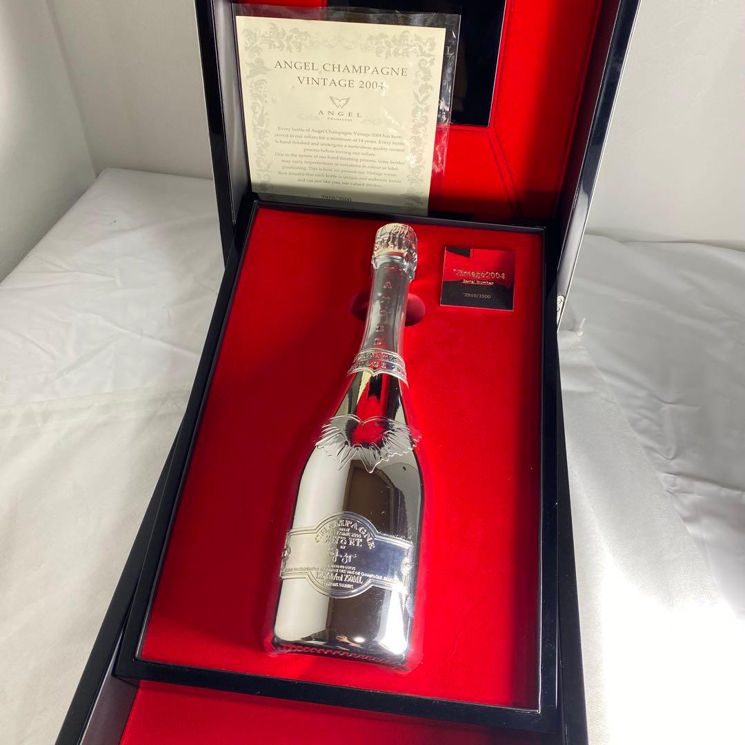 エンジェル シャンパン プラチナ　ヴィンテージ　2004 ケース付き　180